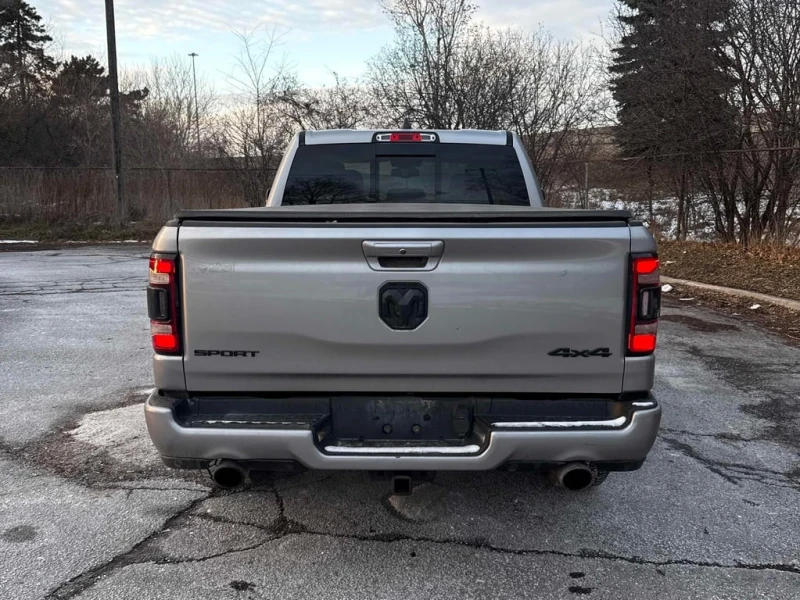 Dodge RAM 1500 * Sport * CARFAX * БЕЗ ПЪРВОНАЧАЛНА ВНОСКА, снимка 4 - Автомобили и джипове - 53050000