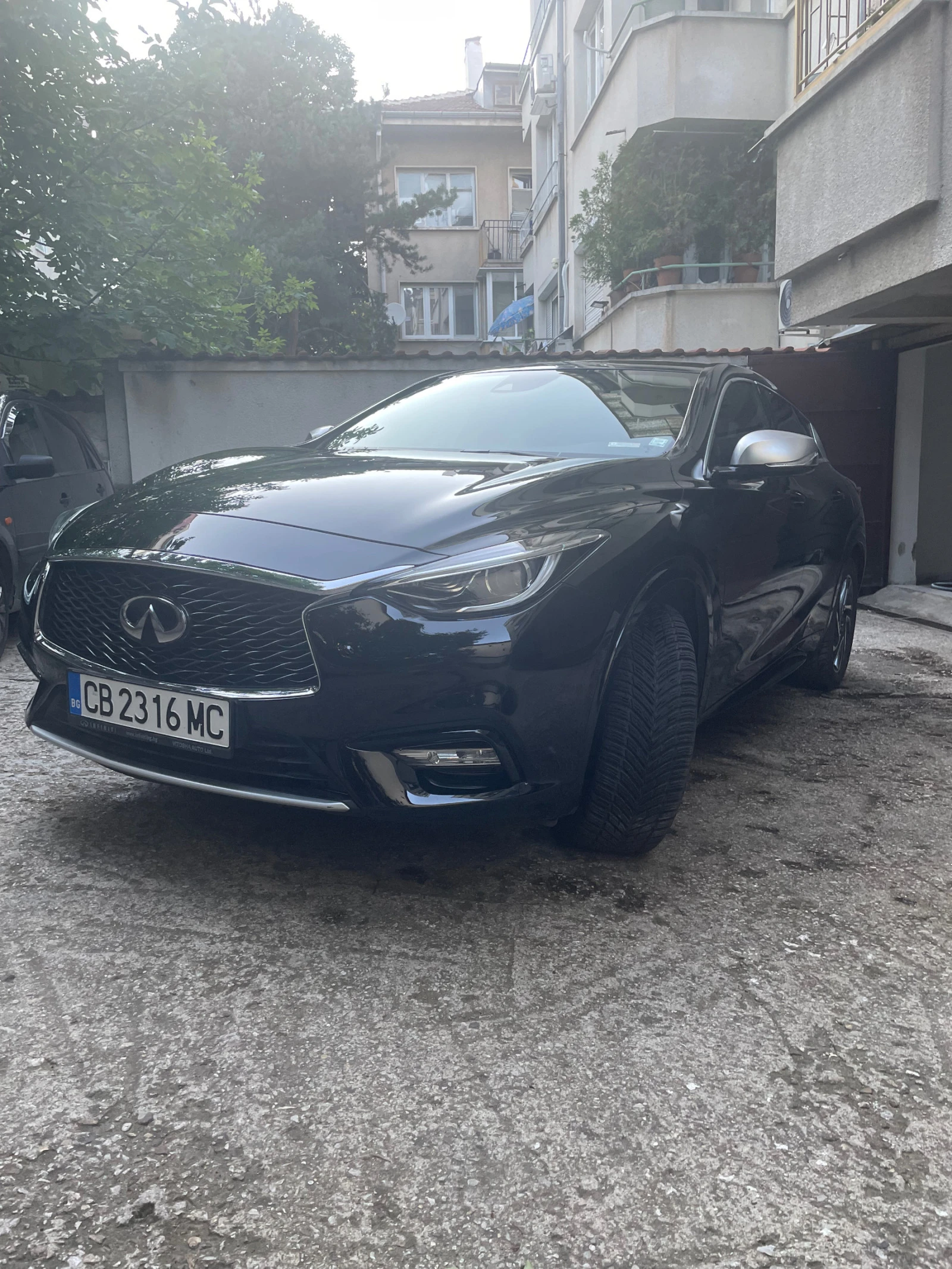 Infiniti Q30  - изображение 7