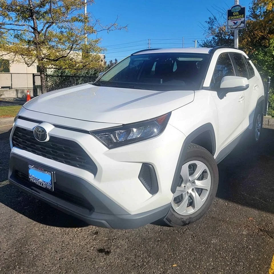 Toyota Rav4 LE AWD * * CARFAX * * АВТОКРЕДИТ * *  - изображение 2