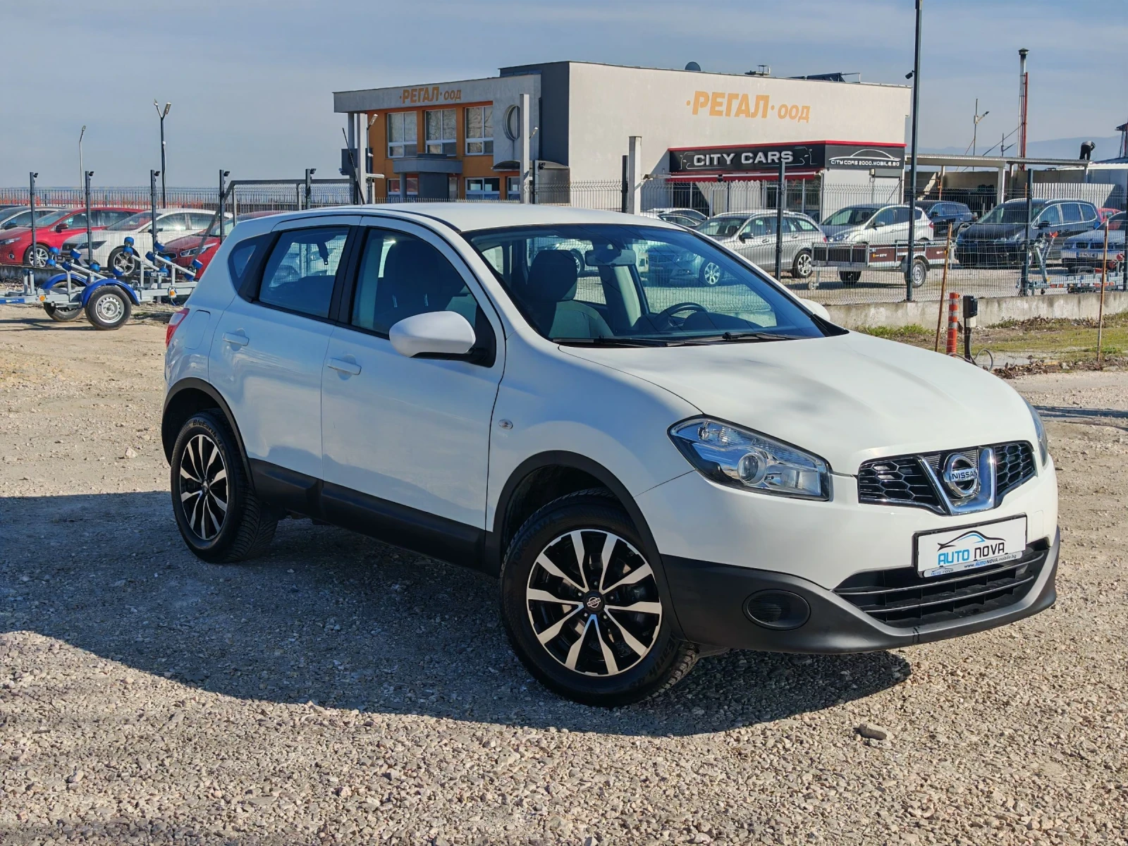 Nissan Qashqai 1.6 БЕНЗИН 117 К.С. ГАЗ! УНИКАЛНО СЪСТОЯНИЕ!