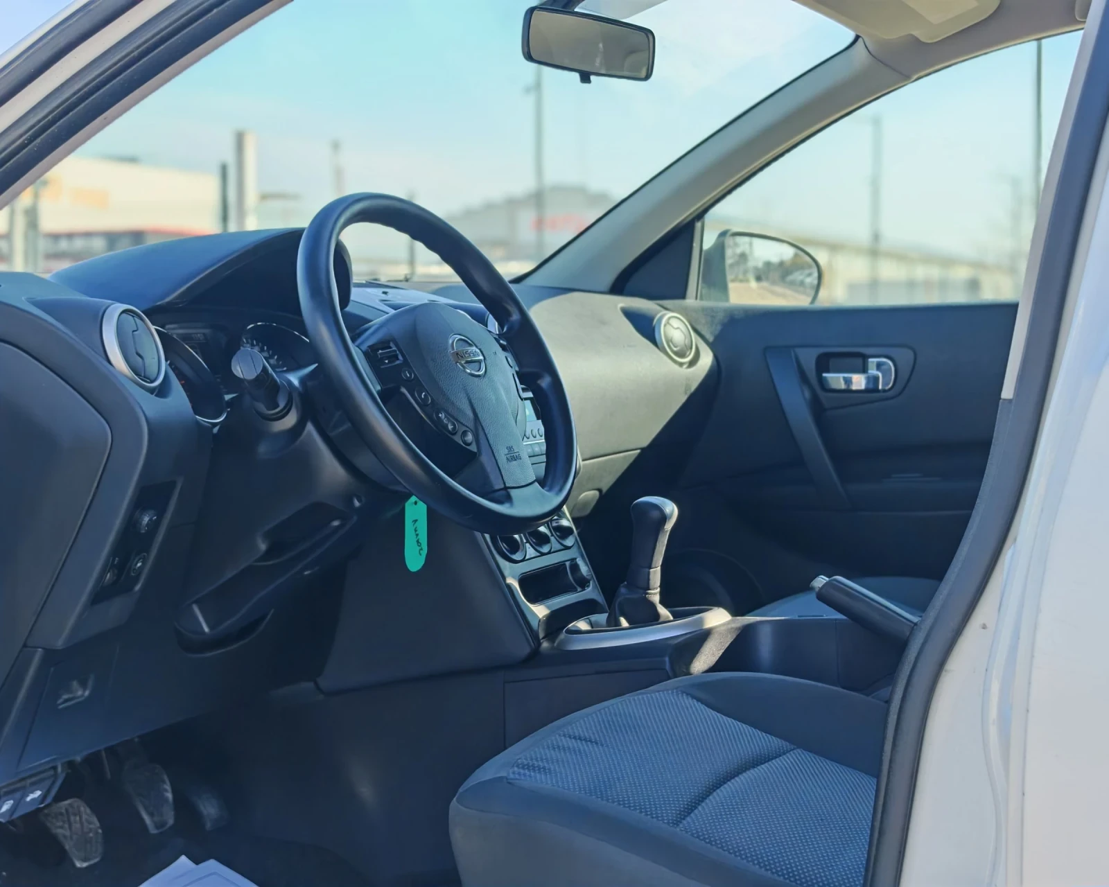 Nissan Qashqai 1.6 ������ 117 �.�. ���! �������� ���������! | Mobile.bg � ����������� 8