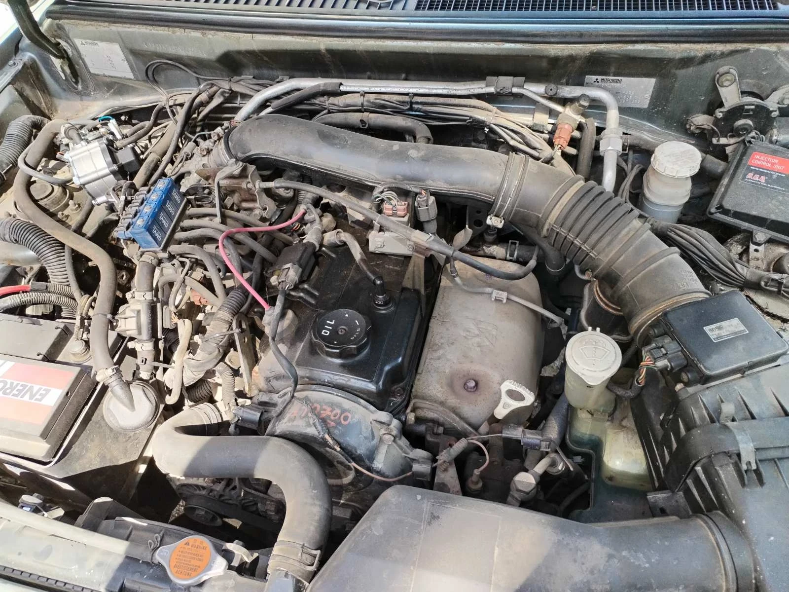 Mitsubishi Pajero pinin 1.8 MPI, снимка 9 - Автомобили и джипове - 54732919