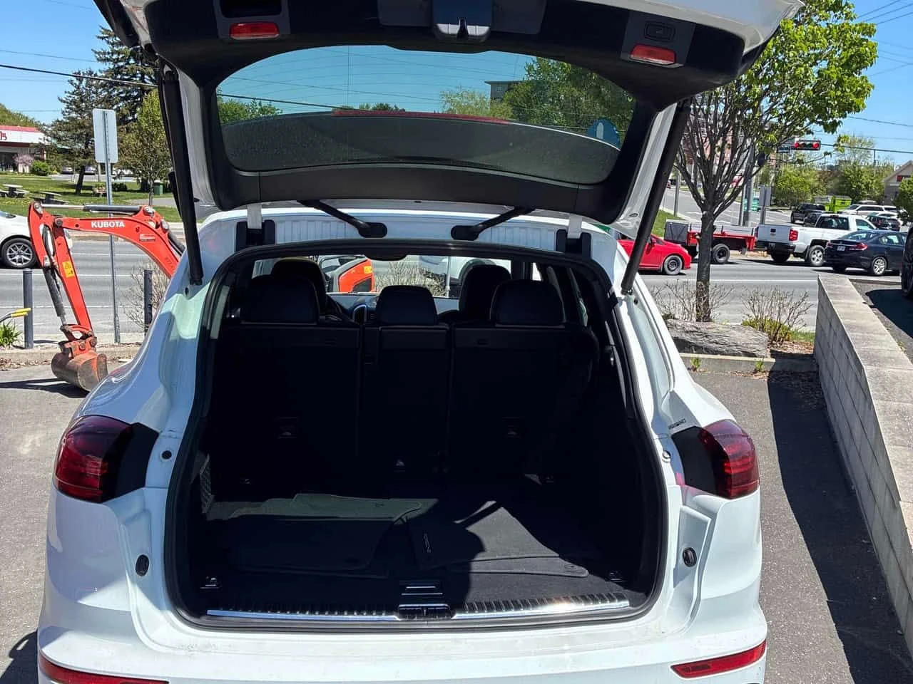 Porsche Cayenne * AWD 4dr * АВТОКРЕДИТ БЕЗ ПЪРВОНАЧАЛНА ВНОСКА* , снимка 16 - Автомобили и джипове - 55076658