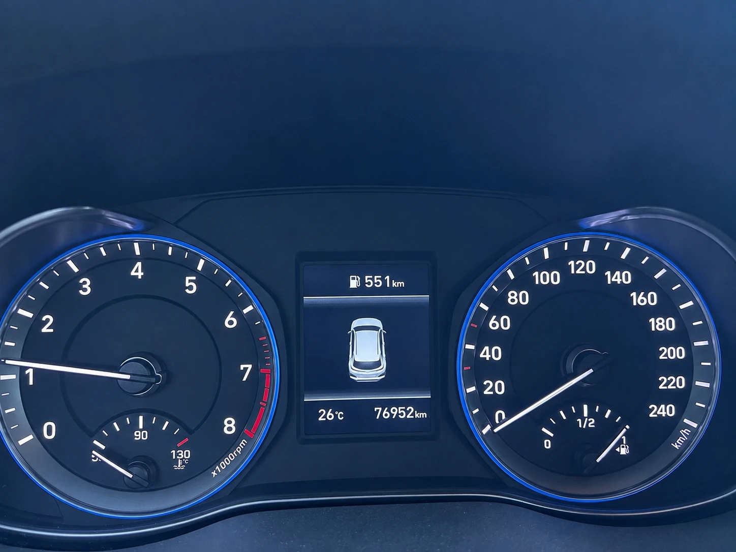 Hyundai Kona T-GDI, снимка 11 - Автомобили и джипове - 56258794