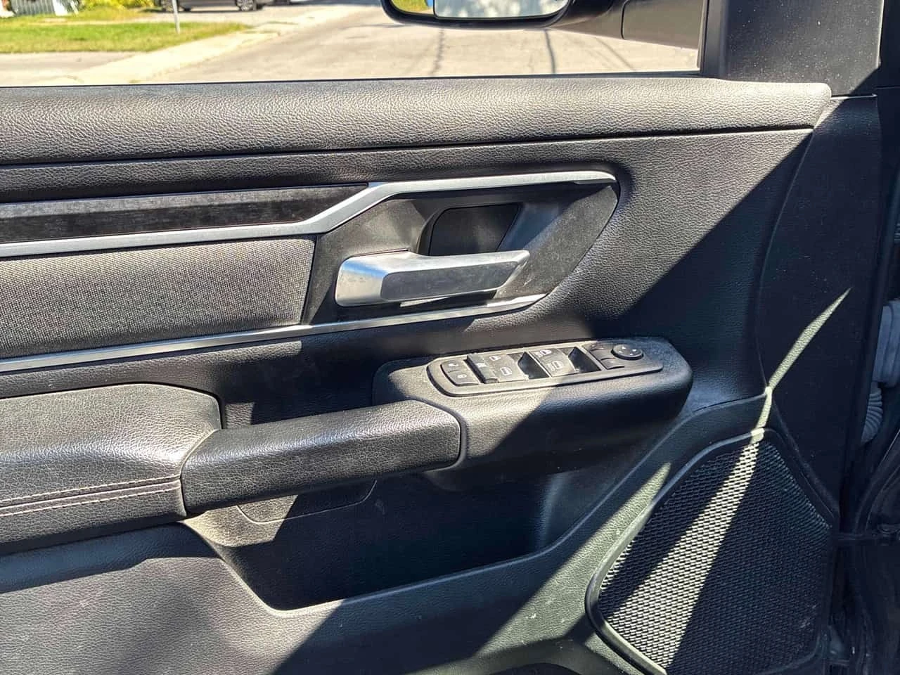 Dodge RAM 1500 5.7 Big Horn / CARFAX / ���� �� ������  | Mobile.bg � ����������� 10