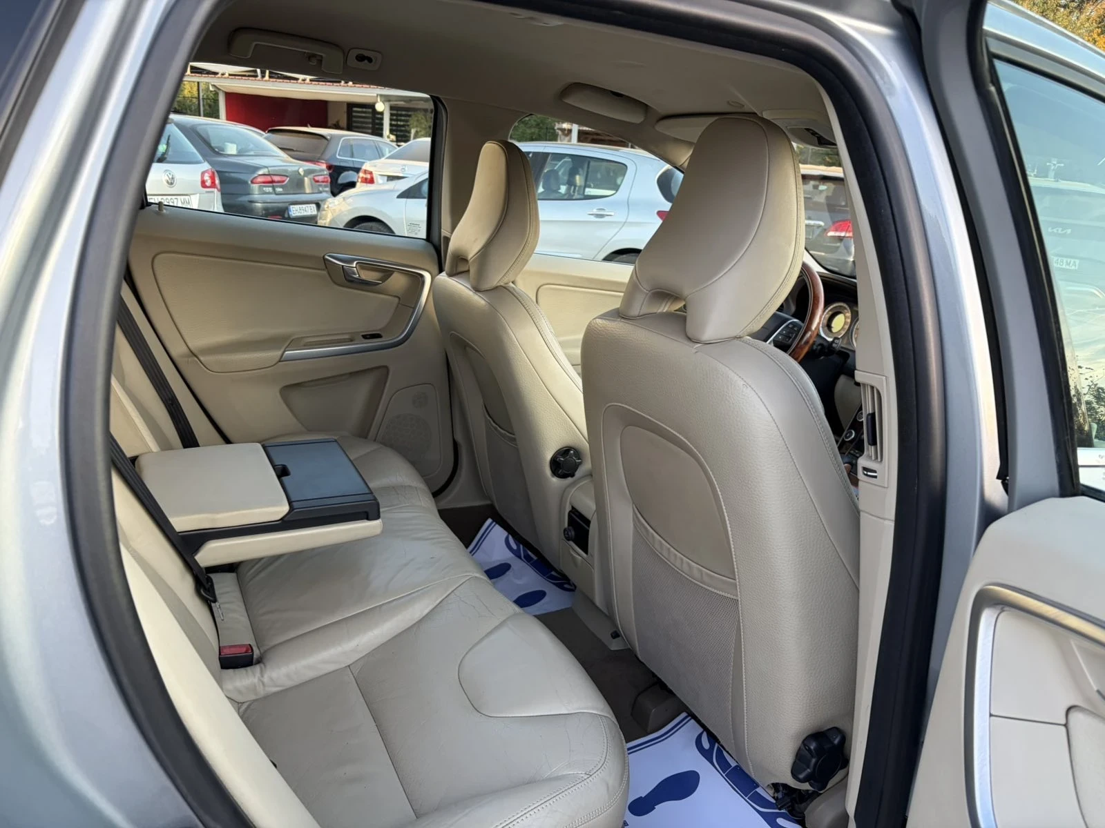 Volvo XC60 2.4d 204�.�.FULL UNIKAT | Mobile.bg � ����������� 11
