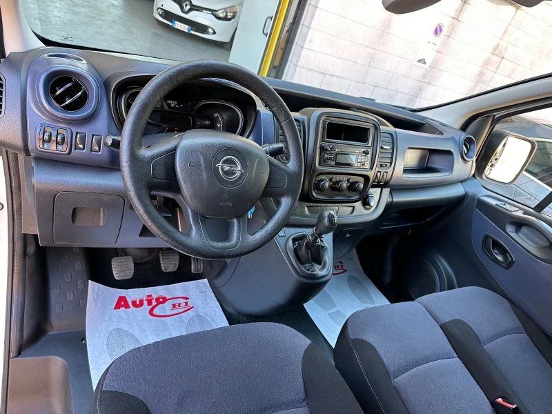 Opel Vivaro 1.6CDTI Bi- Turbo Euro 5/B 120k.c., снимка 11 - Бусове и автобуси - 48117461