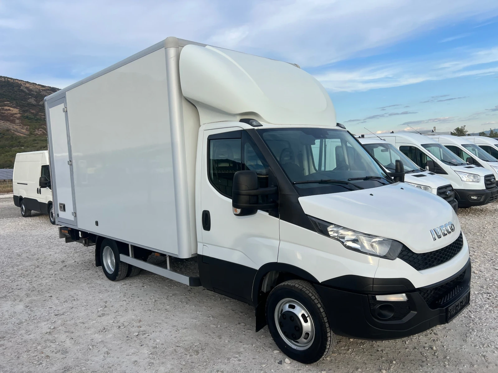 Iveco Daily ДО 3.5 Т-ПАДАЩ БОРД, снимка 2 - Бусове и автобуси - 56216654