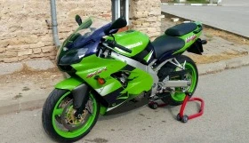  Kawasaki Zxr