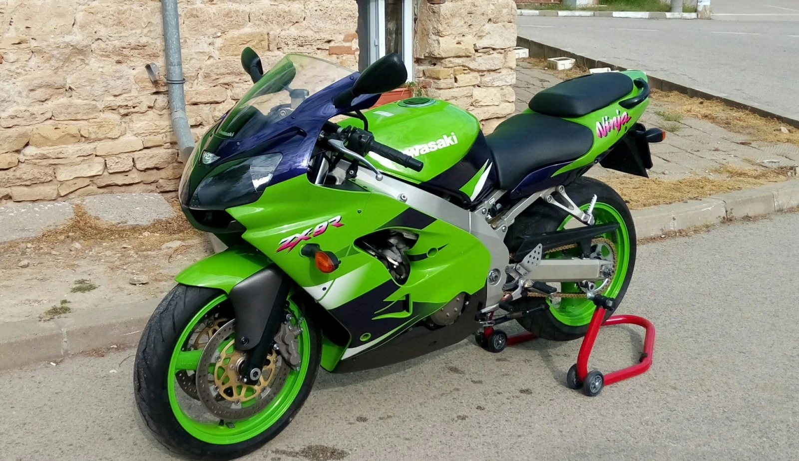 Kawasaki Zxr, снимка 1