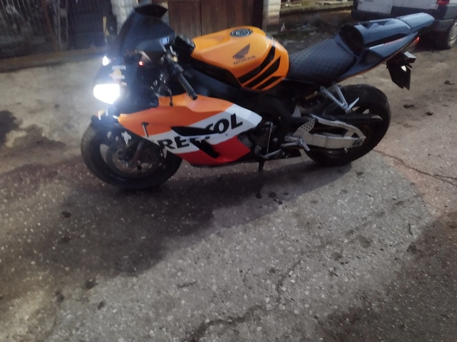 Honda Cbr 1000rr | Mobile.bg � ����������� 11