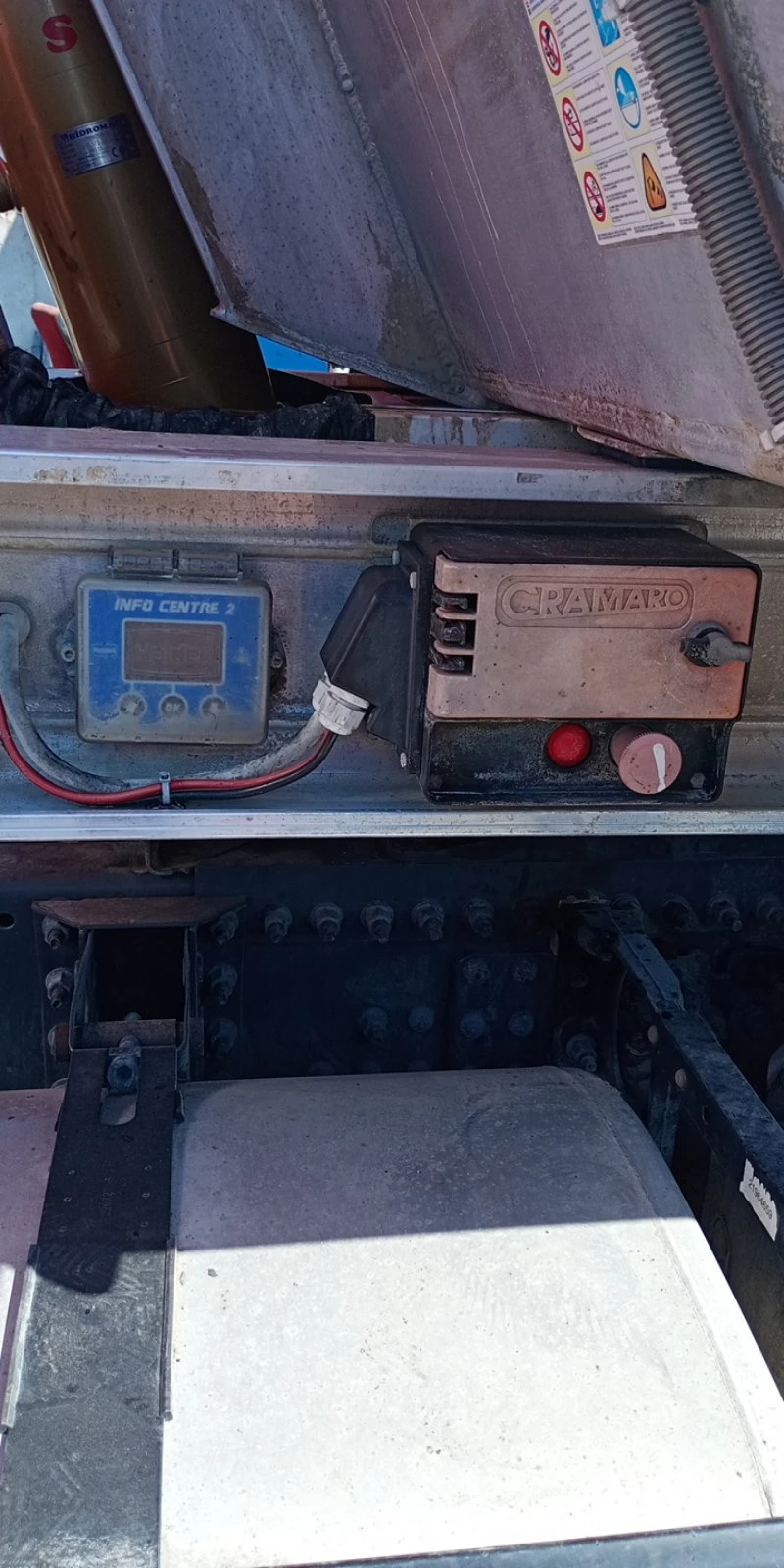 Полуремарке Benalu, снимка 3 - Ремаркета - 54317007