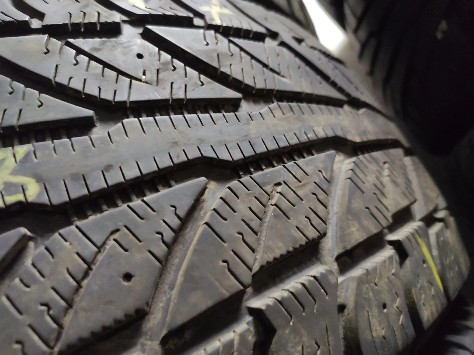  225/65R17 | Mobile.bg   4