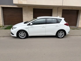 Toyota Auris 1.8 Hybrid e-CVT Facelift, снимка 5
