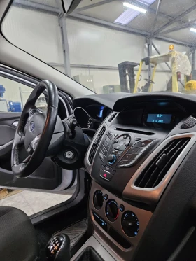 Ford Focus combi - 5200 € / 10170.32 лв. - 92747878 3