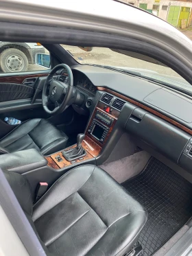 Mercedes-Benz E 250 2.5TD Elegance  - 3700 € / 7236.57 лв. - 78827146 4