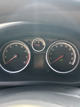 Opel Corsa - 3300 € / 6454.24 лв. - 89949888 12