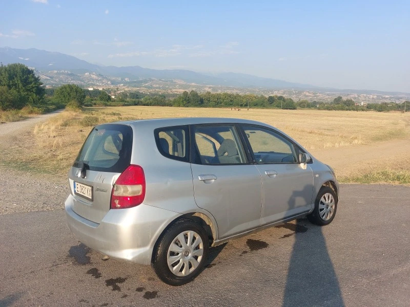 Honda Jazz, снимка 4 - Автомобили и джипове - 48329835