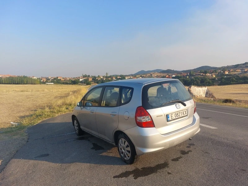 Honda Jazz, снимка 7 - Автомобили и джипове - 48329835