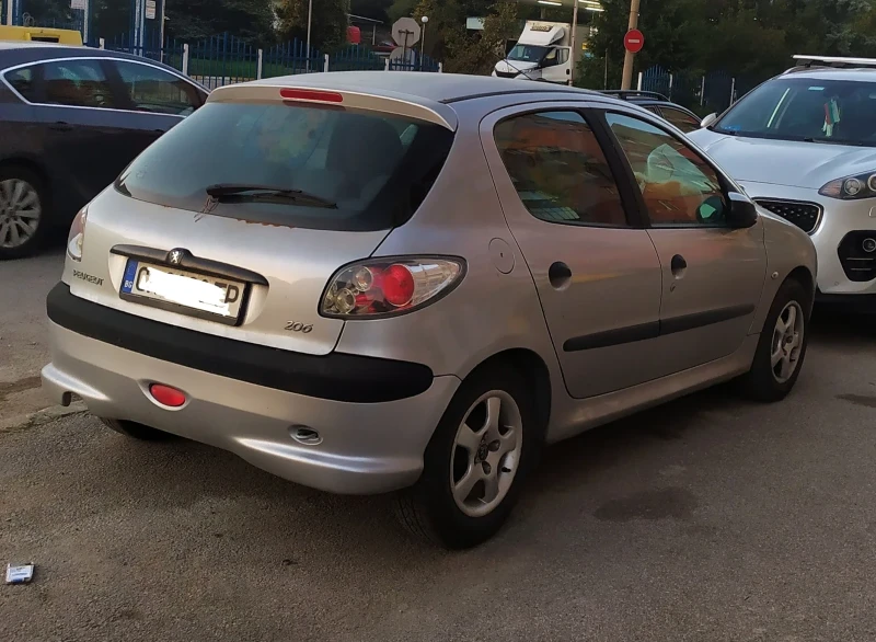 Peugeot 206, снимка 4 - Автомобили и джипове - 47673094