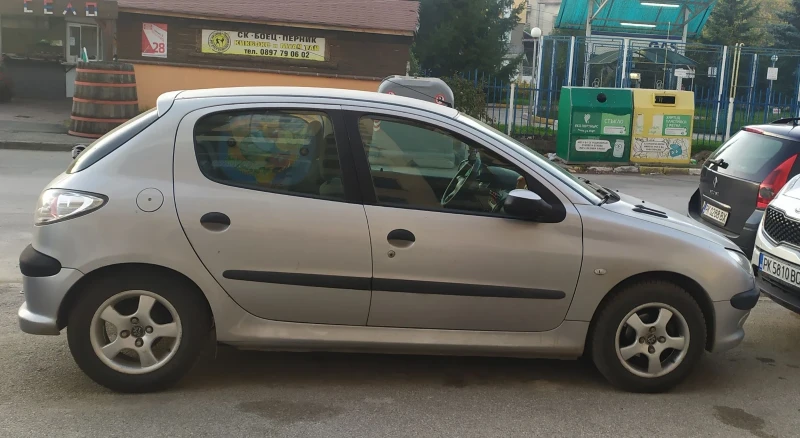 Peugeot 206, снимка 2 - Автомобили и джипове - 47673094