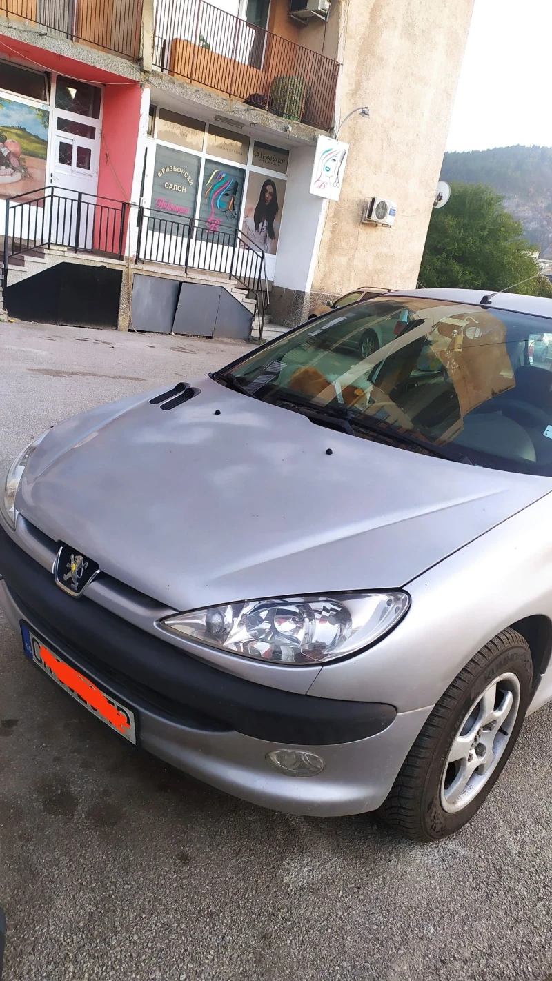 Peugeot 206, снимка 7 - Автомобили и джипове - 49122608