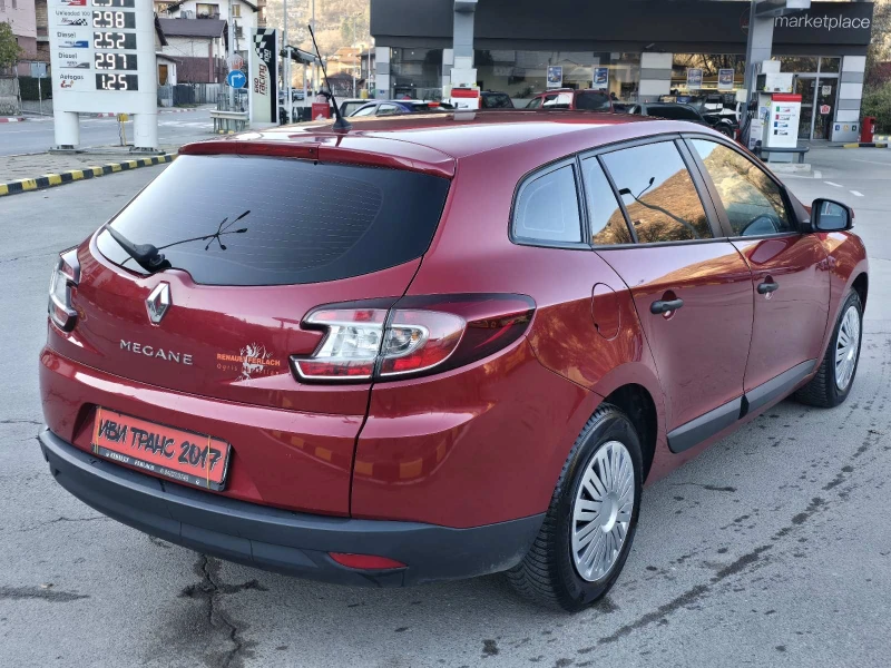 Renault Megane, снимка 6 - Автомобили и джипове - 48106311