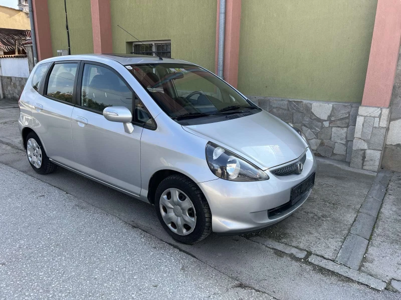 Honda Jazz 1.4i, снимка 2 - Автомобили и джипове - 48394655