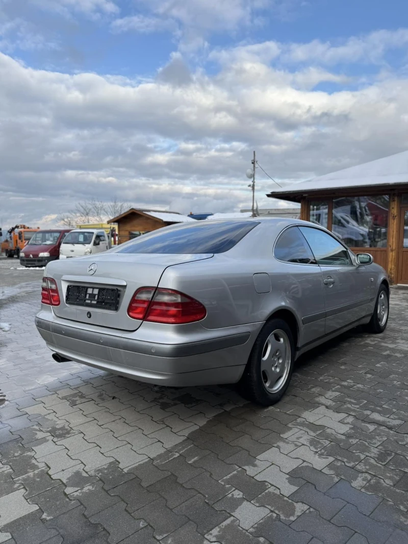 Mercedes-Benz CLK CUPE, снимка 13 - Автомобили и джипове - 49297380