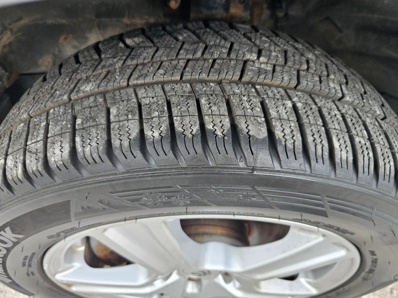 Seat Alhambra 2.0TDI 140кс РЕАЛНИ КИЛОМЕТРИ, снимка 16 - Автомобили и джипове - 50431505