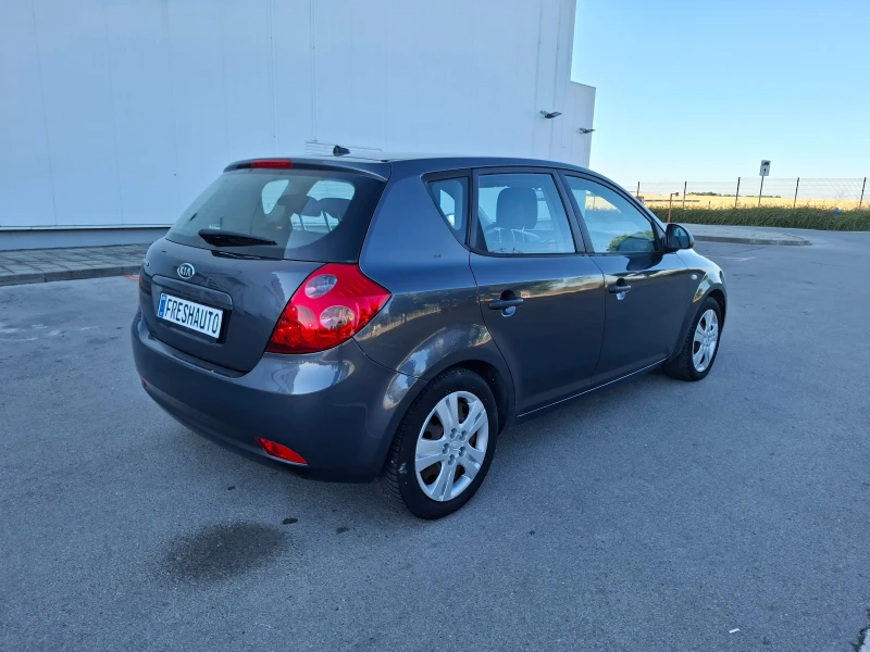 Kia Ceed 1.4Газ BRC, снимка 5 - Автомобили и джипове - 51505736
