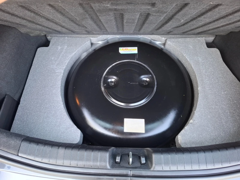 Kia Ceed 1.4Газ BRC, снимка 13 - Автомобили и джипове - 51505736