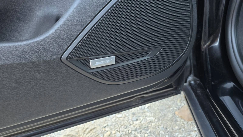 Opel Insignia, снимка 8 - Автомобили и джипове - 52434403