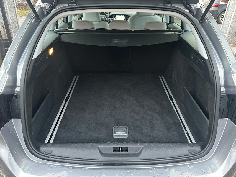 Peugeot 308 1.6HDi-AUTOMAT-FULL LED-NAVI-PDC-ОБСЛУЖЕН-EURO6B, снимка 14 - Автомобили и джипове - 53364241