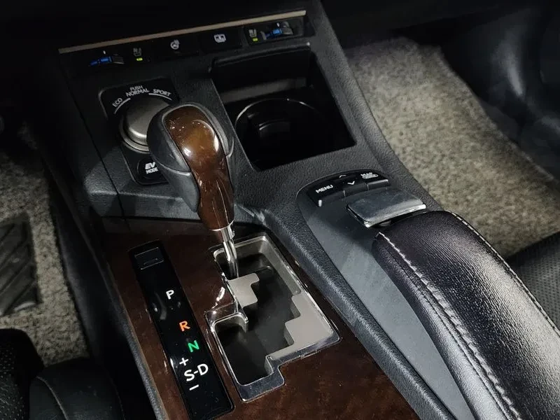 Lexus ES 300 Supreme XV60 Хибрид, снимка 7 - Автомобили и джипове - 55523478