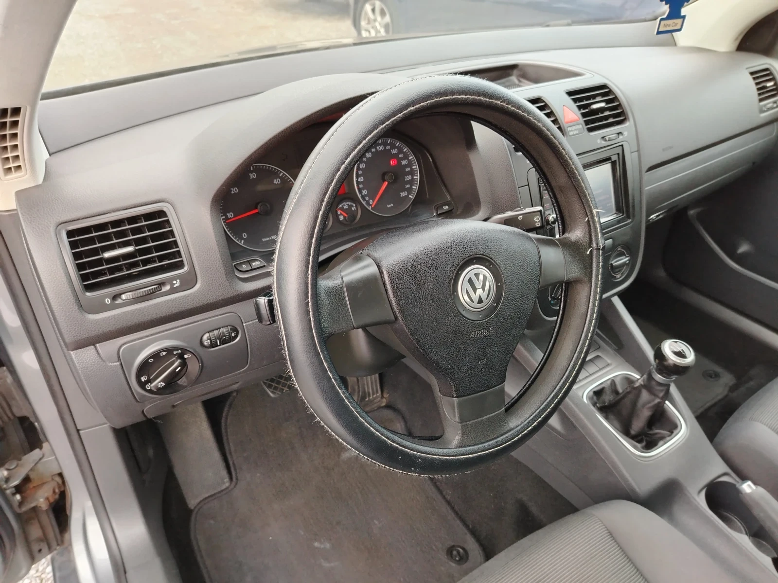 VW Golf 1.9 TDI 4MOTION - изображение 10