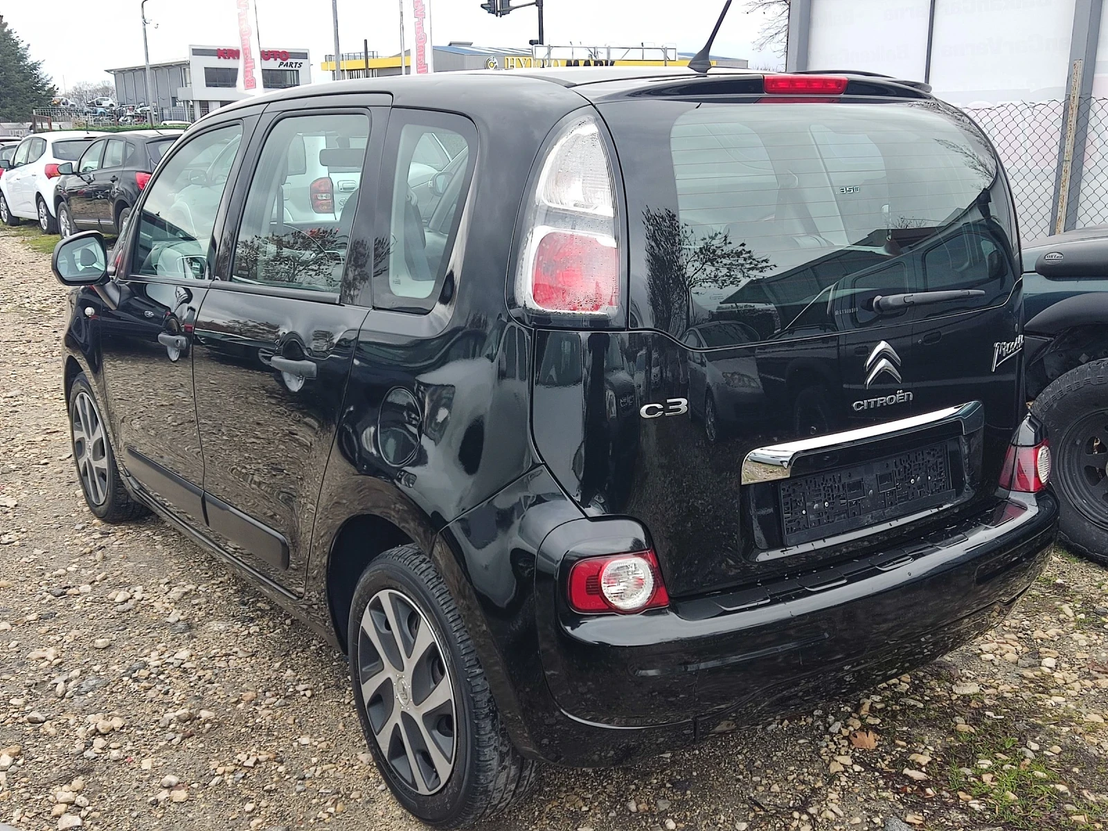 Citroen C3 Picasso 1.6HDI - 92кс. - изображение 2