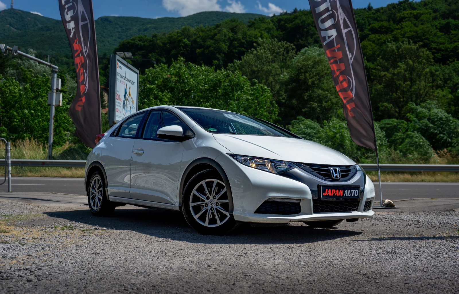 Honda Civic 2.2D МНОГО ДОБРО СЪСТОЯНИЕ! С гаранция! - изображение 3