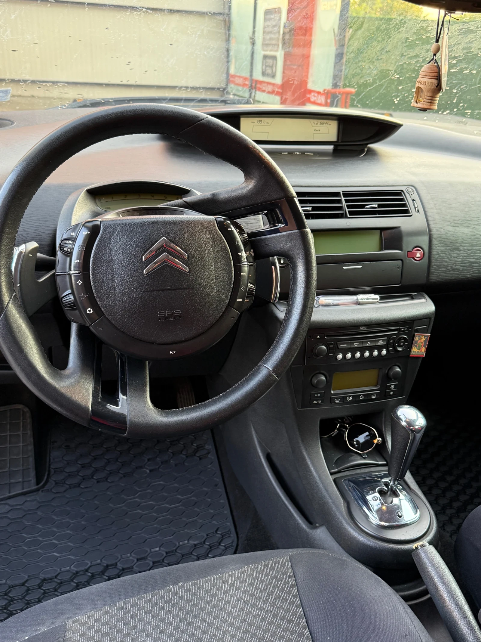 Citroen C4  - изображение 7