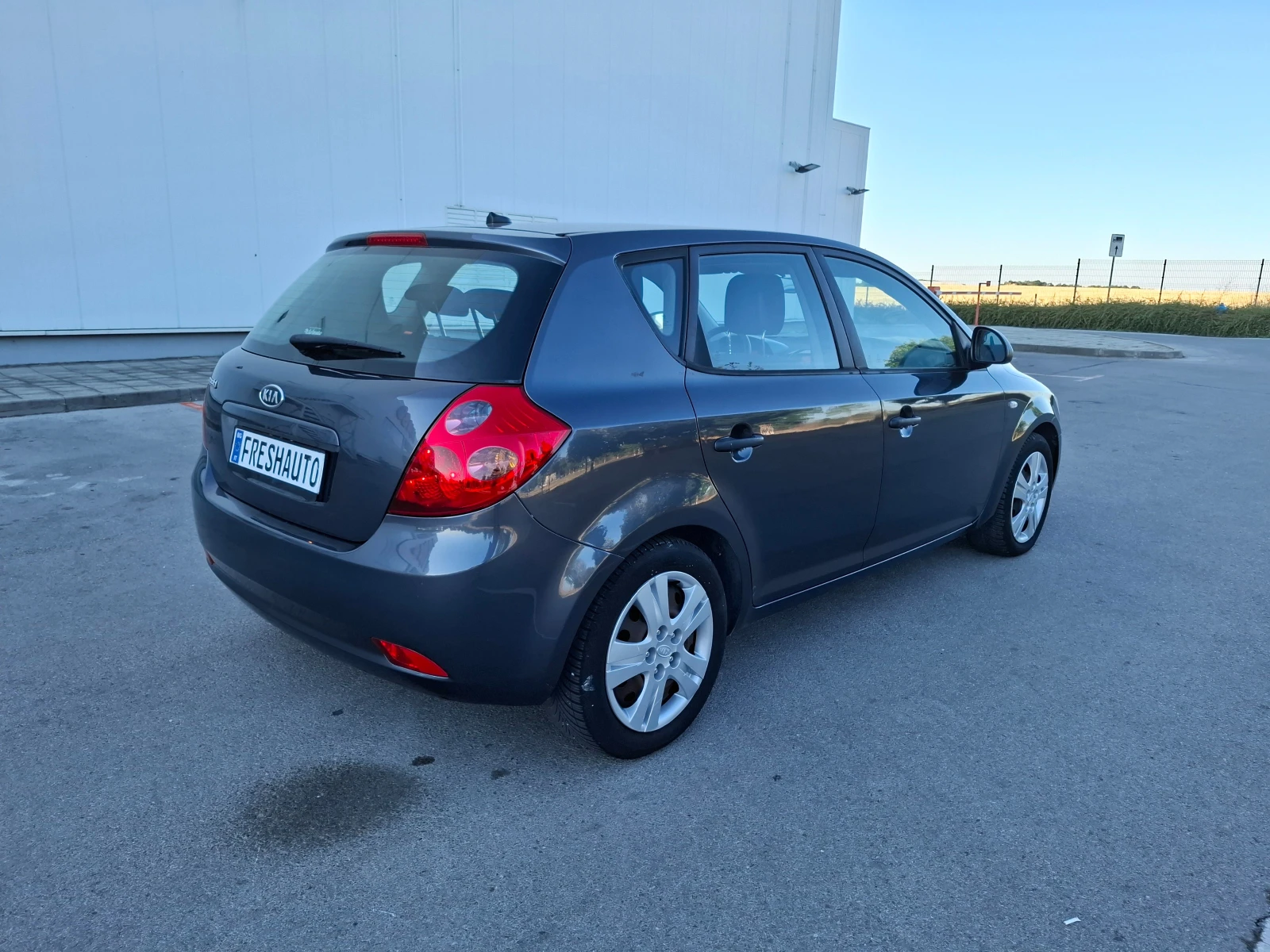 Kia Ceed 1.4Газ BRC - изображение 5