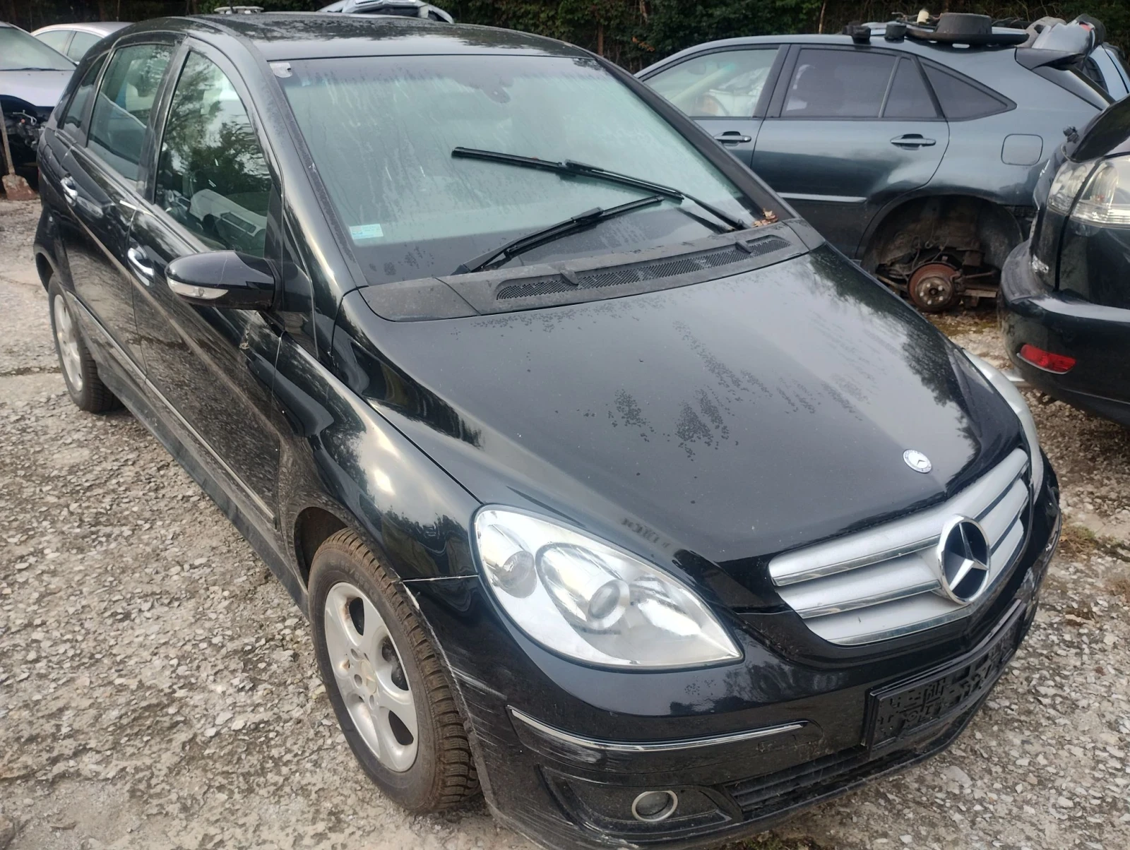 Mercedes-Benz B 170
