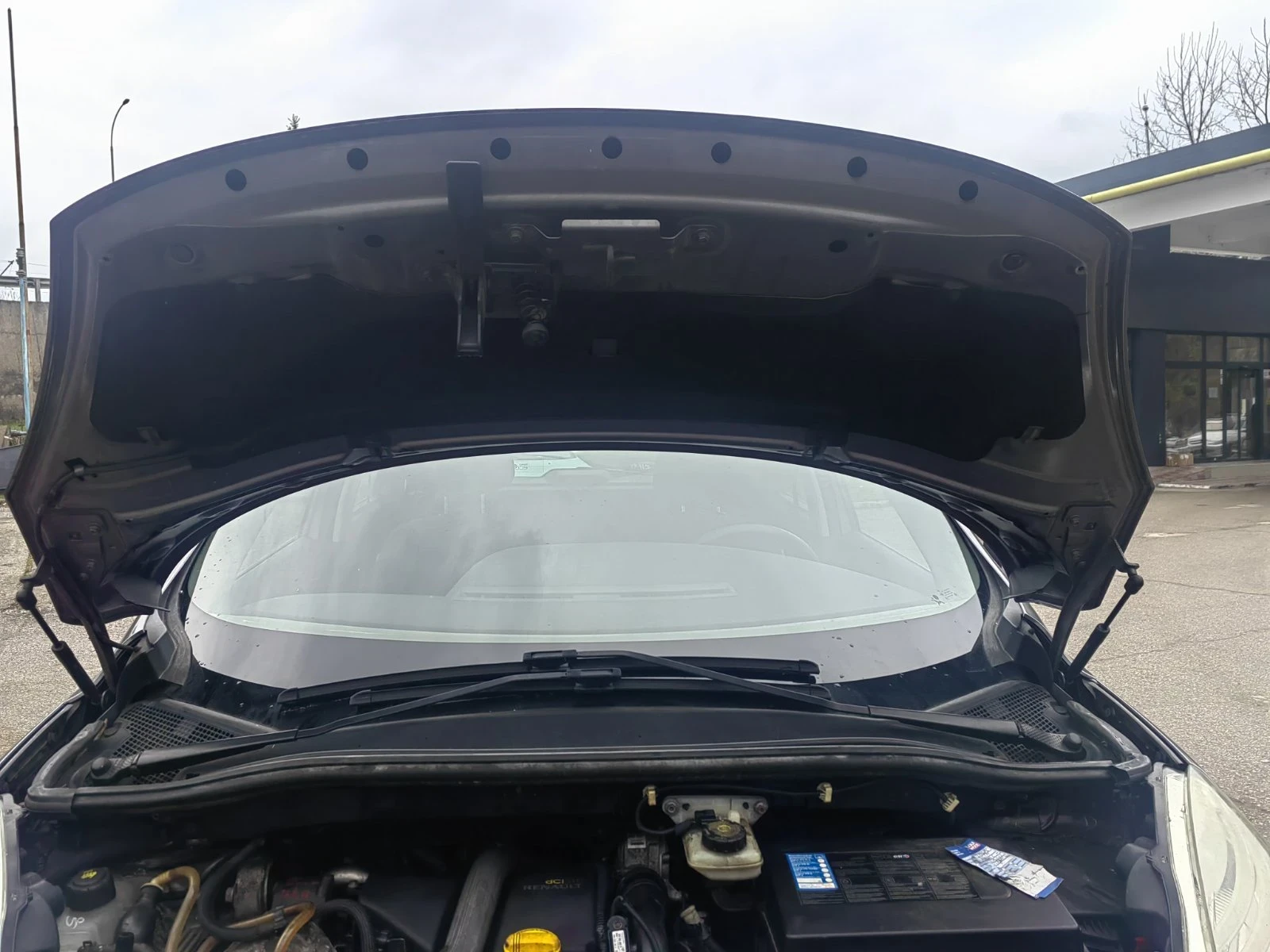 Renault Grand scenic 1.5 DCi, снимка 9 - Автомобили и джипове - 53963225