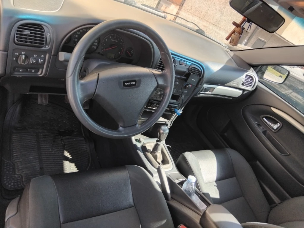 Volvo S40, снимка 5 - Автомобили и джипове - 54296758