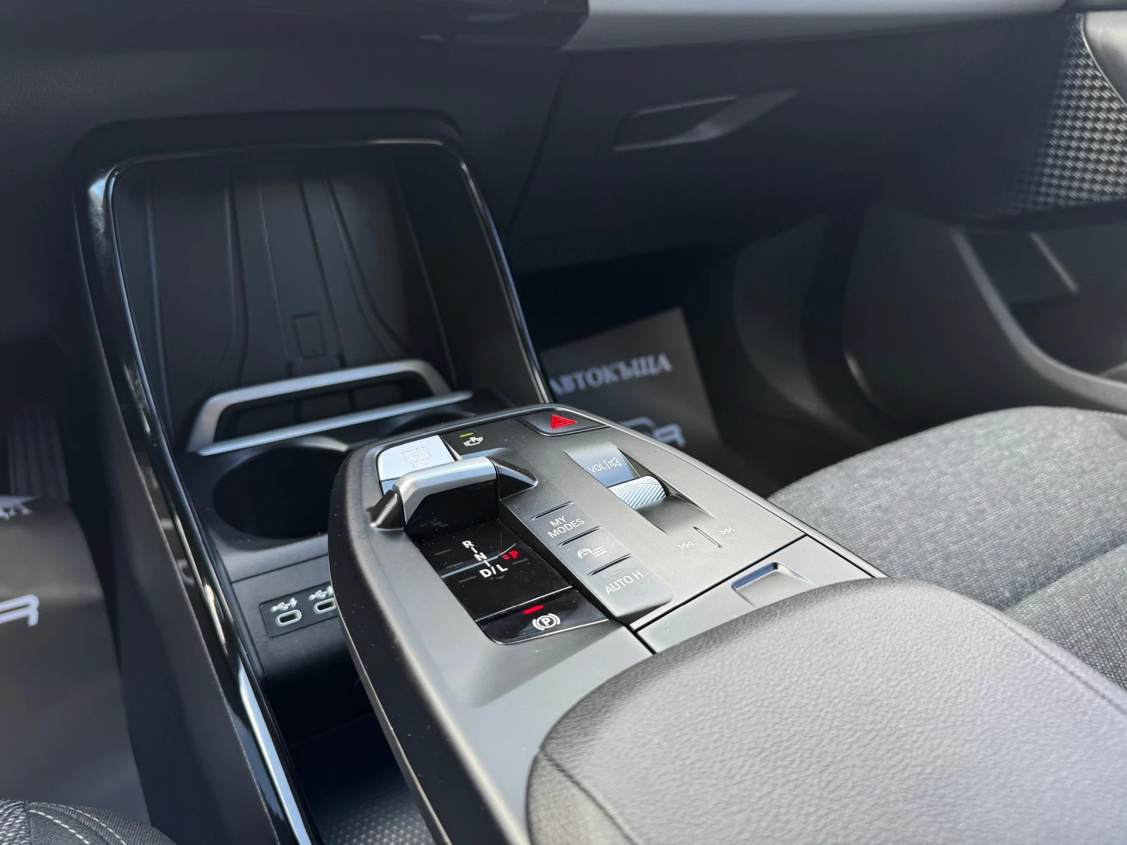 BMW 218 D-ACTIVE TOURER-FULL LED-KEYLESS-CAMERA-TOP, снимка 15 - Автомобили и джипове - 54428711