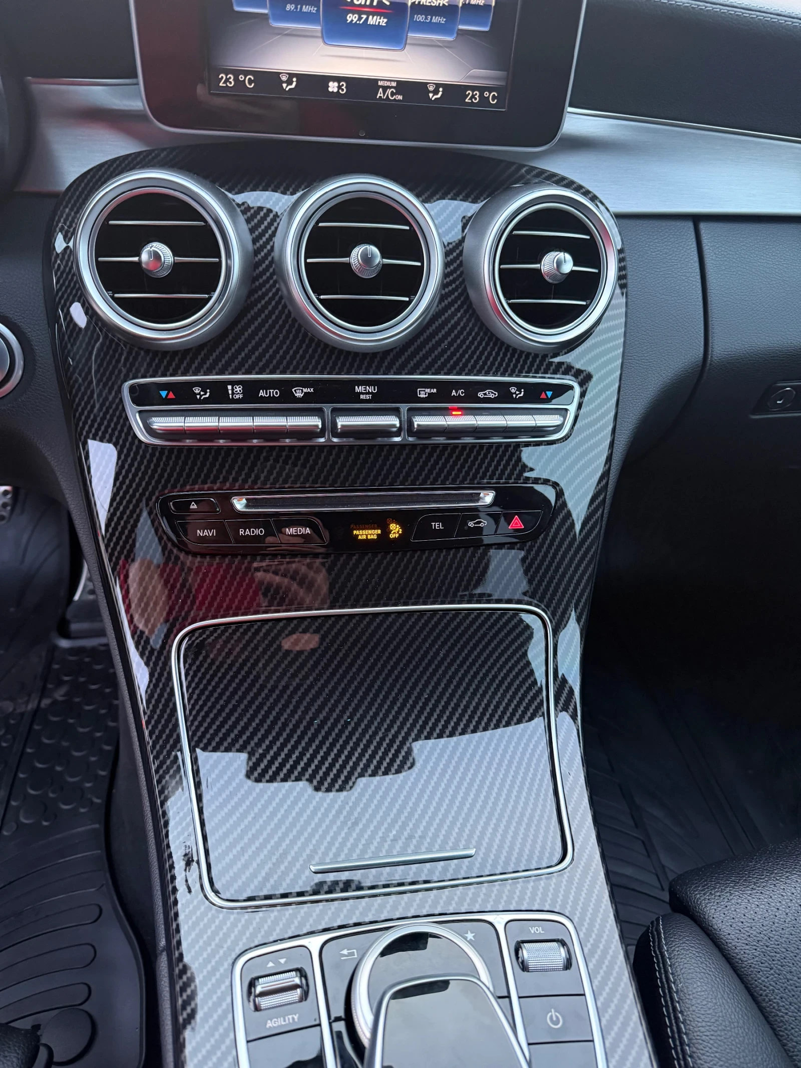 Mercedes-Benz C 250 C250 AMG line 4 matic, снимка 10 - Автомобили и джипове - 54549676