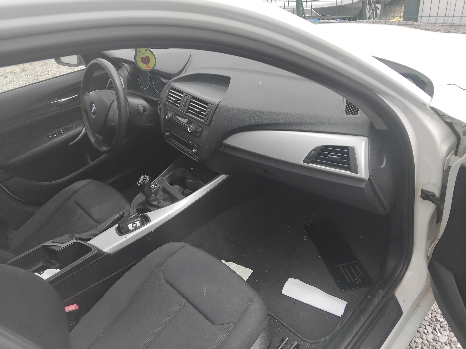 BMW 116 52000КМ, снимка 5 - Автомобили и джипове - 54607422