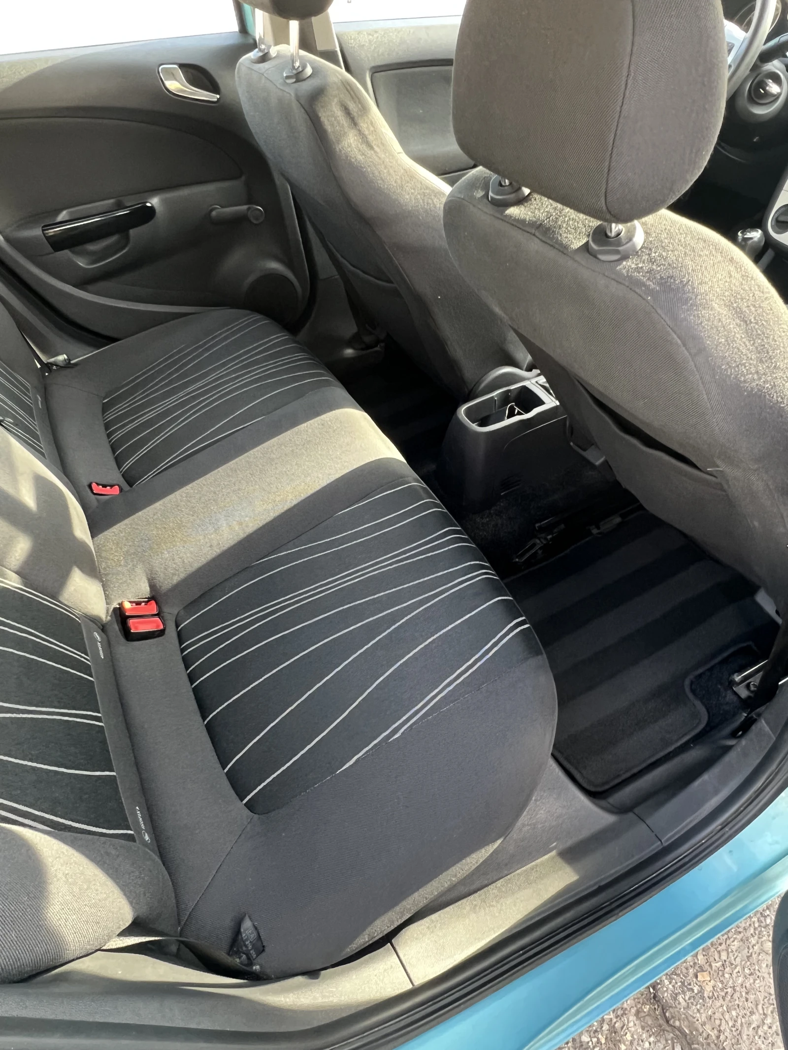Opel Corsa, снимка 16 - Автомобили и джипове - 54755639