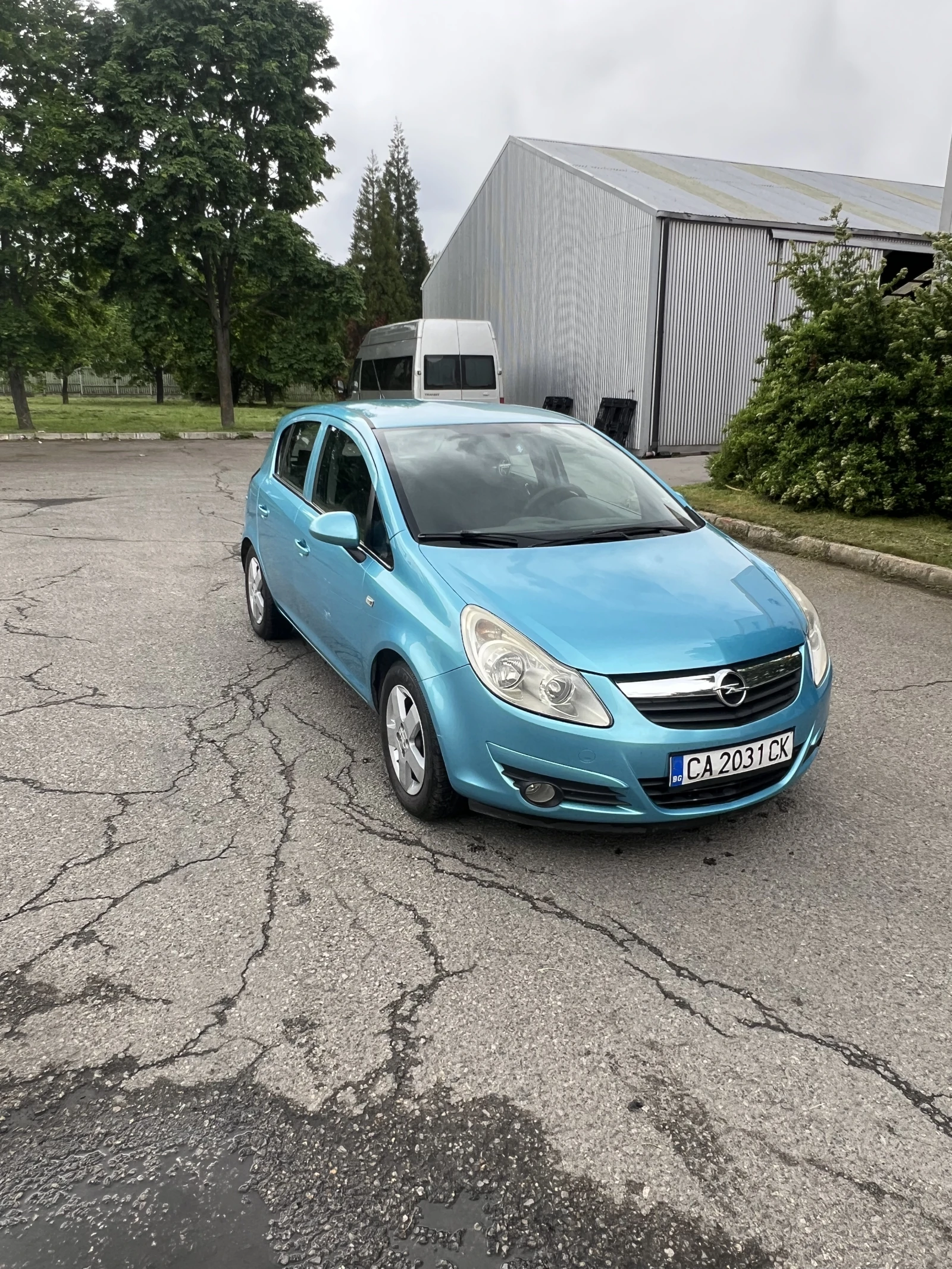 Opel Corsa, снимка 2 - Автомобили и джипове - 54755639