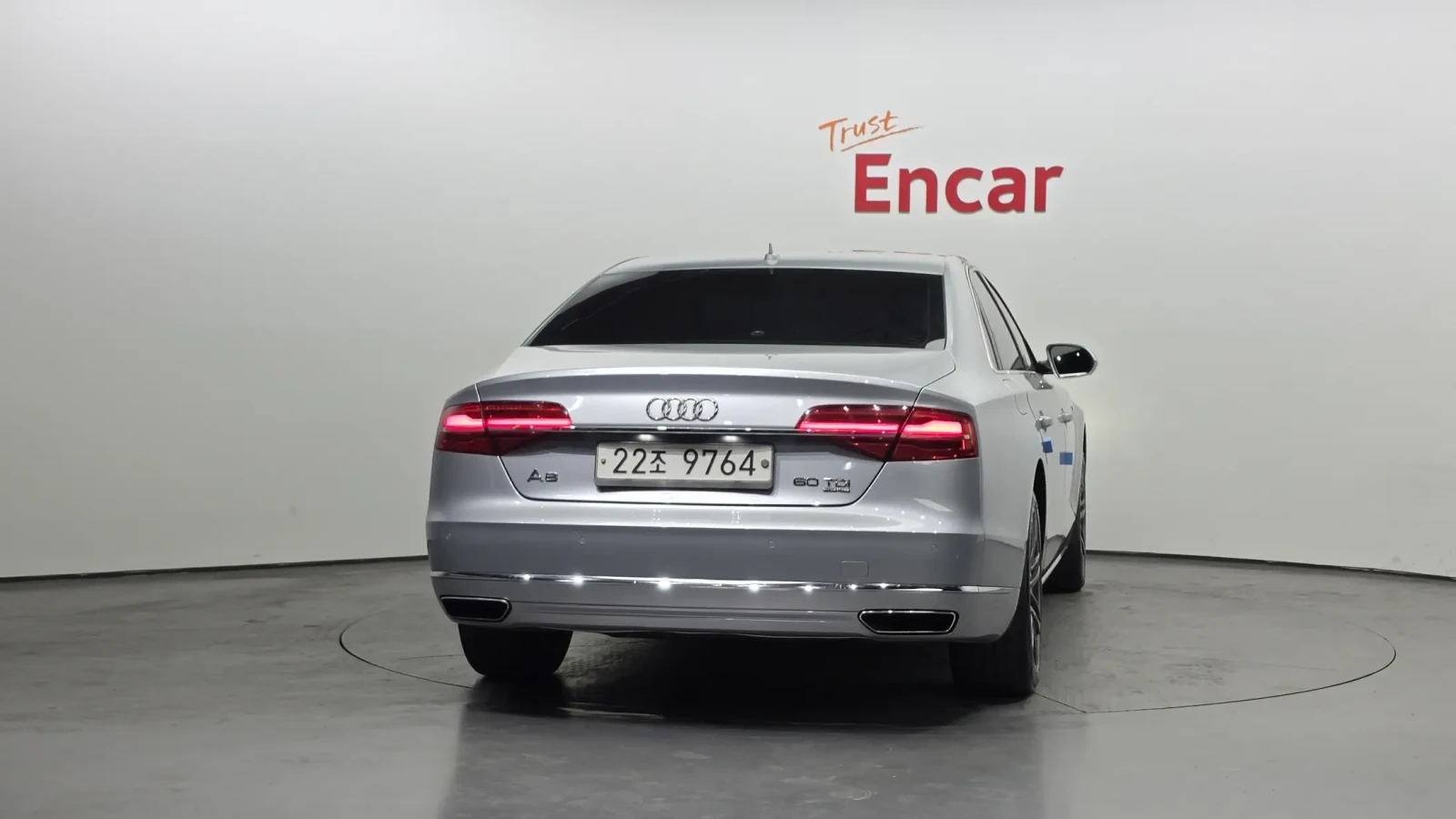 Audi A8  60 TDI Quattro* FULL* MASAGE* 360* HEAD UP* , снимка 4 - Автомобили и джипове - 54970287