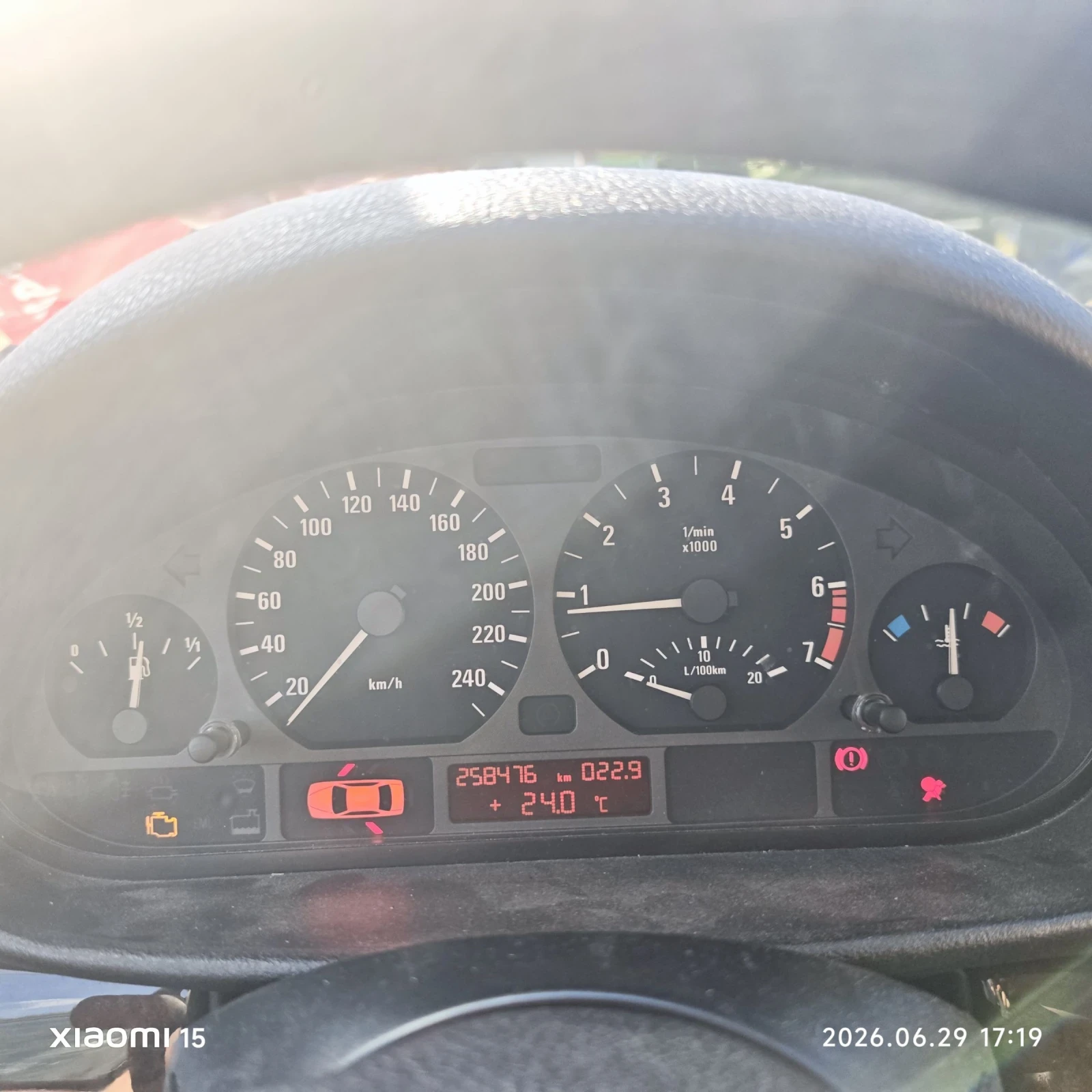 BMW 318 1.8, снимка 7 - Автомобили и джипове - 55092670